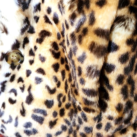 PRE-LOVED SMART SET FAUX FUR ANIMAL PRINT WOMEN'S COAT-XS - Picture 4 of 7